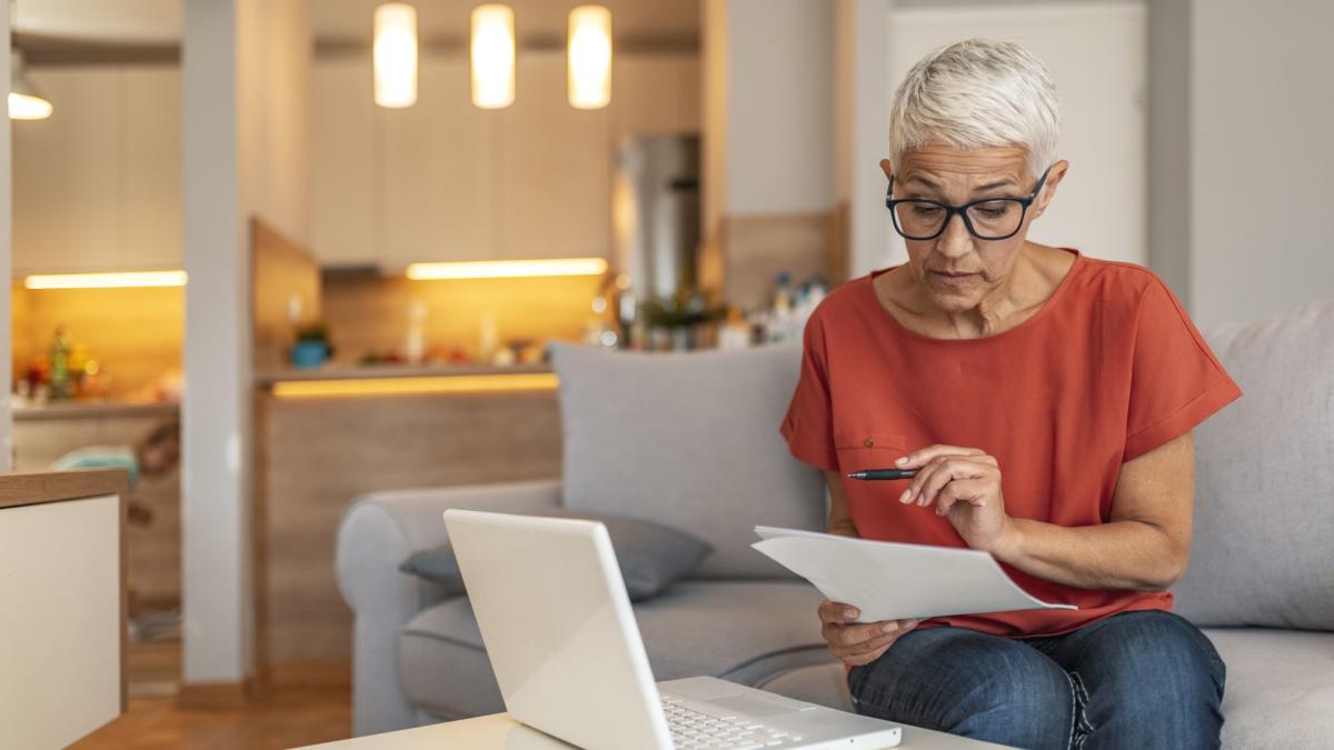 2,031 Women Different Sizes Stock Photos, High-Res Pictures, and Images -  Getty Images