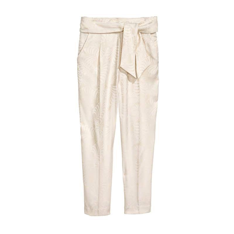 <a rel="nofollow noopener" href="http://rstyle.me/n/cnnrw3jduw" target="_blank" data-ylk="slk:Ankle-Length Pants, H&M, $35;elm:context_link;itc:0;sec:content-canvas" class="link ">Ankle-Length Pants, H&M, $35</a>