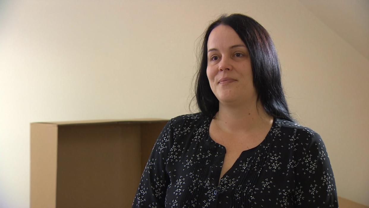 Bella Brooks said living in a hotel room with her son was difficult because they couldn't cook or have privacy.  (Dan Jardine/CBC - image credit)