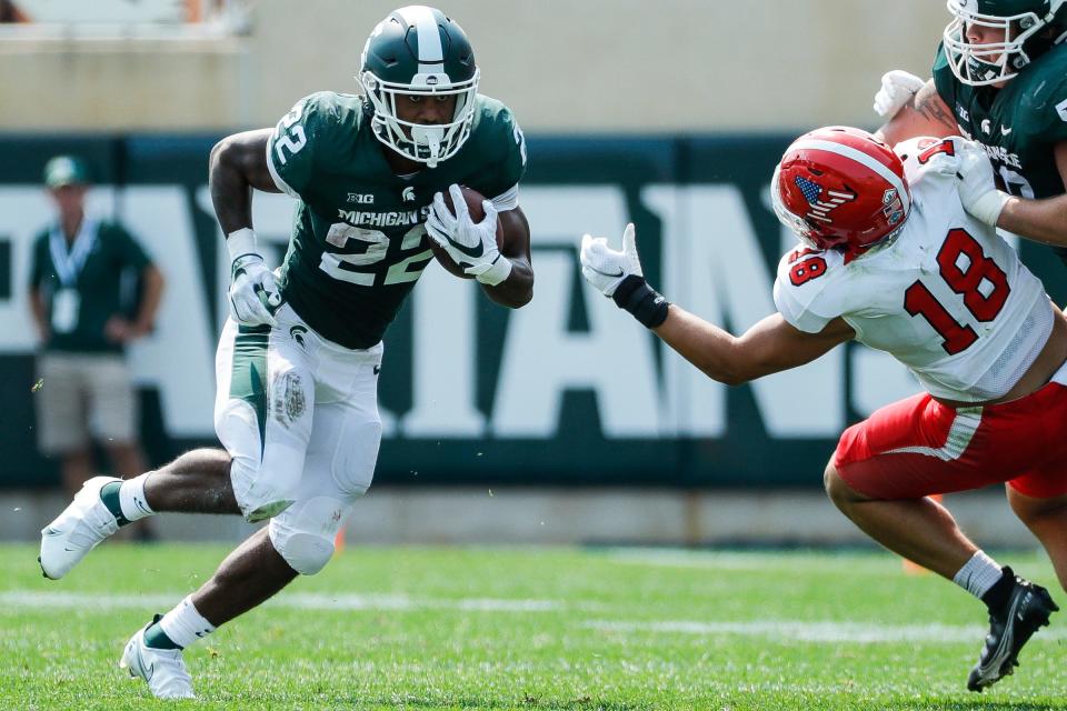 Michigan State running back Jordon Simmons (22) runs against Youngstown State during the first half at Spartan Stadium in East Lansing on Saturday, Sept. 11, 2021.