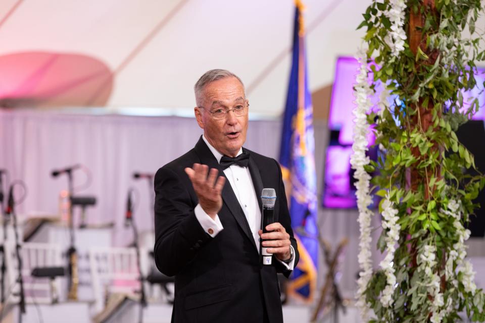 Special Guest of Honor, General Joseph Dunford, addresses the 400-plus guests at the Runnymede Formal, the Veterans Count Seacoast Chapter's annual fundraising event.