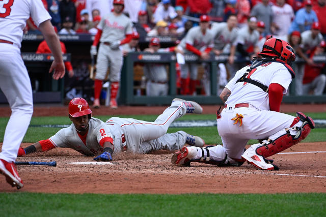 Cardinals hit back-to-back home runs twice vs. Phillies