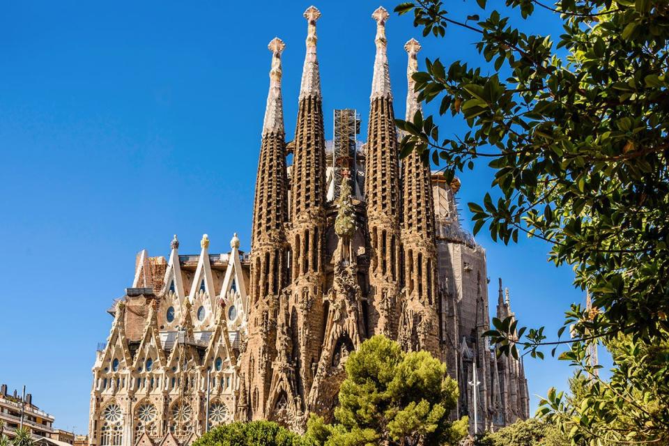 5. Barcelona Sagrada Familia Tour