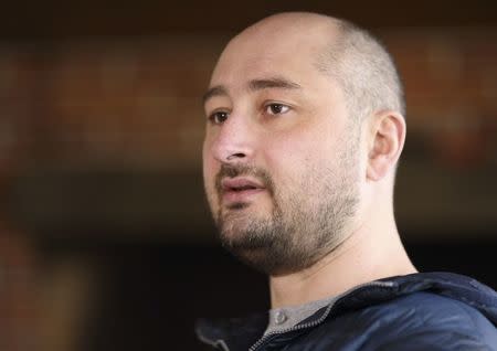 FILE PHOTO: Russian journalist Arkady Babchenko attends an interview in Kiev, Ukraine November 14, 2017. REUTERS/Vitalii Nosach