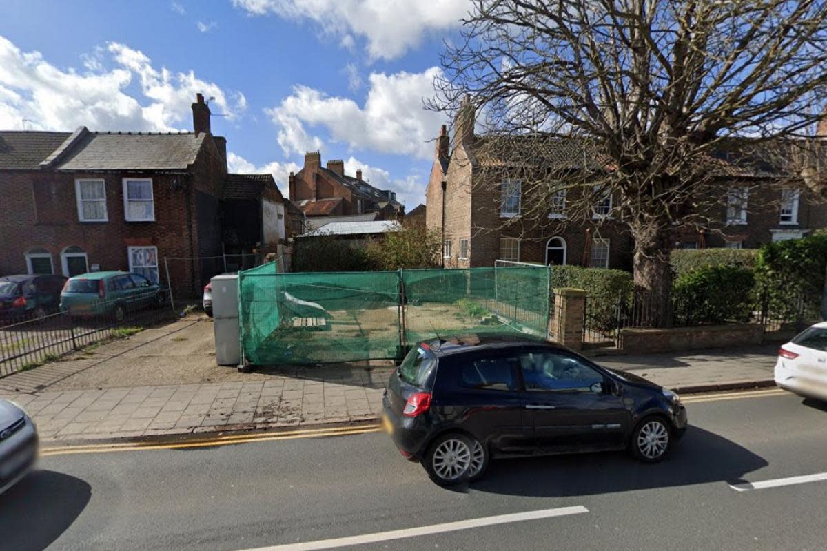 The site of a demolished former tool shop where plans for two new homes have been agreed <i>(Image: Google)</i>