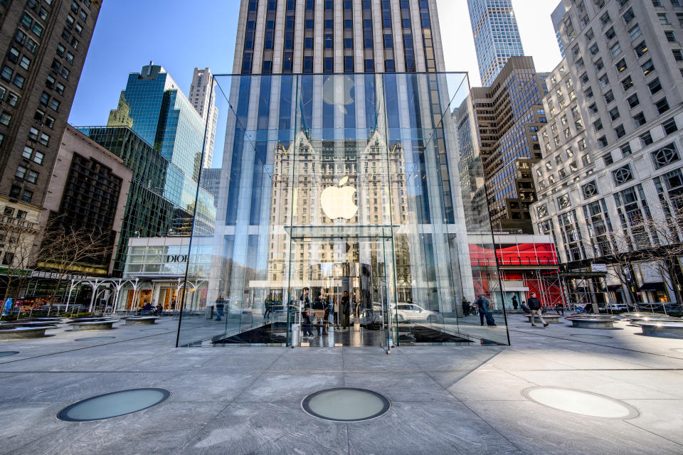 Flagship Apple Store in New York (Bild: Getty Images)