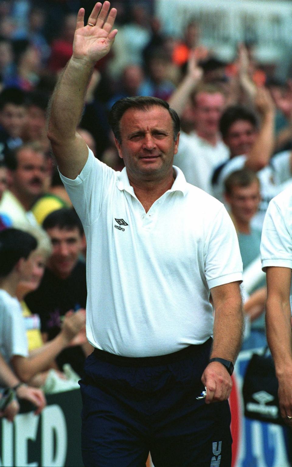 Greeting Villa fans in 1990 - Allstar Picture Library/Alamy