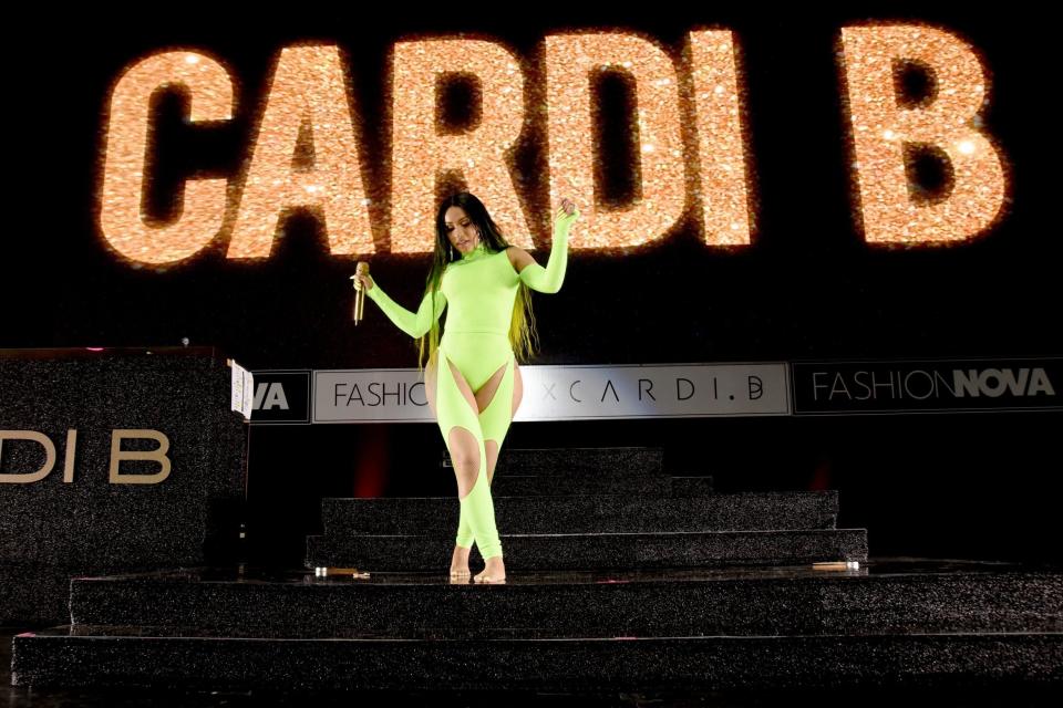 Cardi B postpones concert to recover from plastic surgery