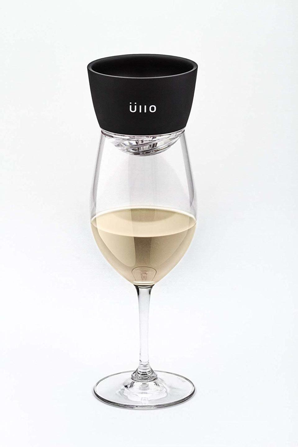 Purifies any red or white wine to keep the flavors and aromas you want in the glass. <a href="https://fave.co/33w5SXm" target="_blank" rel="noopener noreferrer">Find it at Amazon</a>.