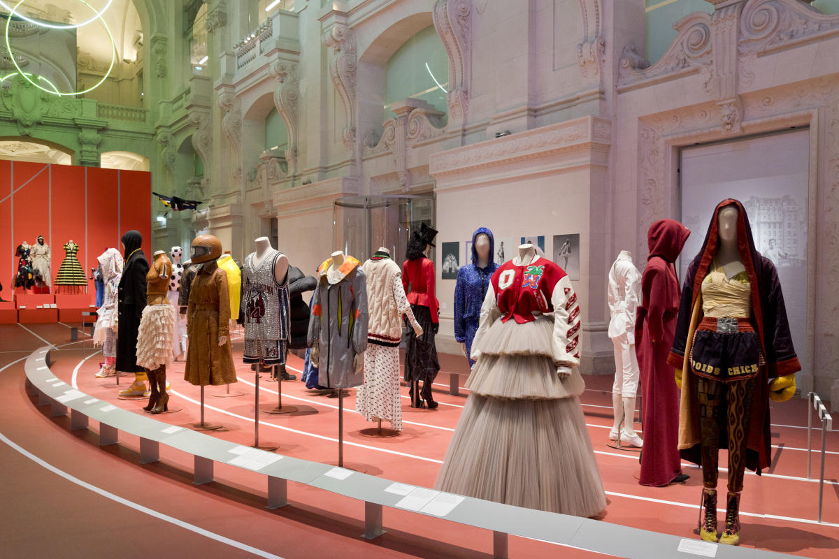 Fashion and Sports: From one Podium to Another no Musée des Arts  Décoratifs - Arte Que Acontece