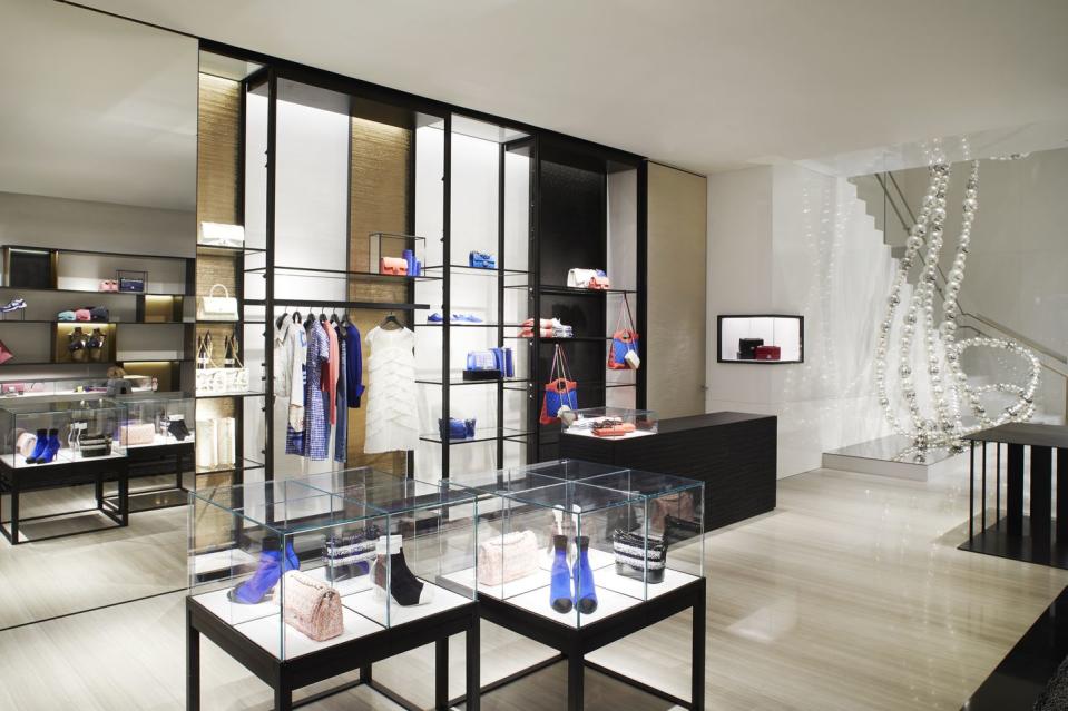 <p>The boutique will house Chanel's ready-to-wear, handbag, shoe, costume jewelry, eyewear, watches & fine jewelry, and fragrance & beauty collections. </p>