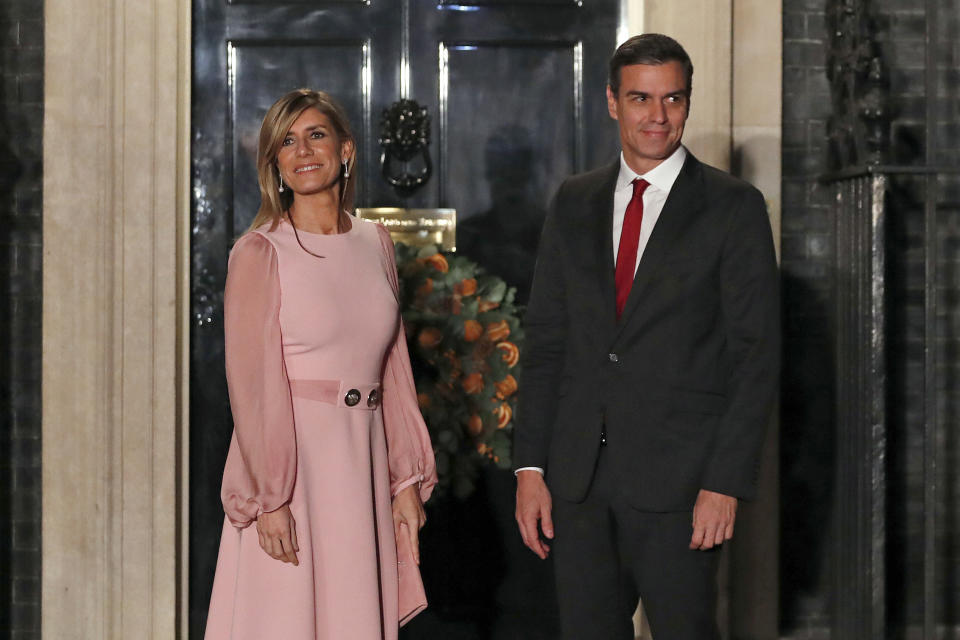 FILE - Spanish Prime Minister Pedro Sanchez and his wife Begona Gomez arrive at 10 Downing Street in London, Dec. 3, 2019. A Spanish judge agreed Wednesday, April 24, 2024 to probe accusations of corruption made against the wife of Spanish Prime Minister Pedro Sánchez by a private group with a history of filing lawsuits for right-wing causes. (AP Photo/Alastair Grant, File)