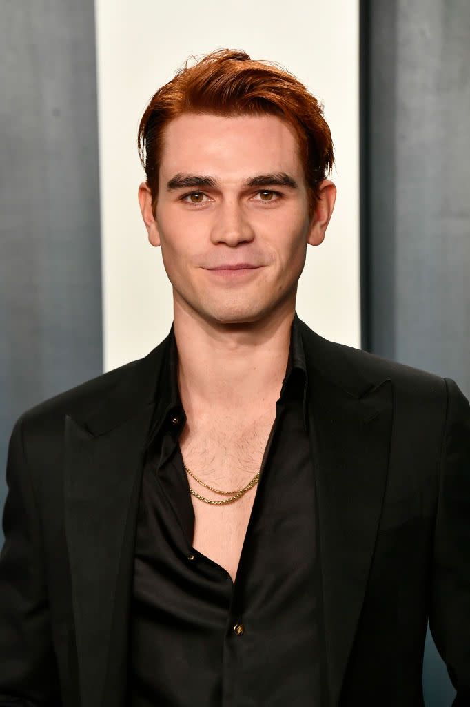 beverly hills, california   february 09 kj apa attends the 2020 vanity fair oscar party hosted by radhika jones at wallis annenberg center for the performing arts on february 09, 2020 in beverly hills, california photo by frazer harrisongetty images