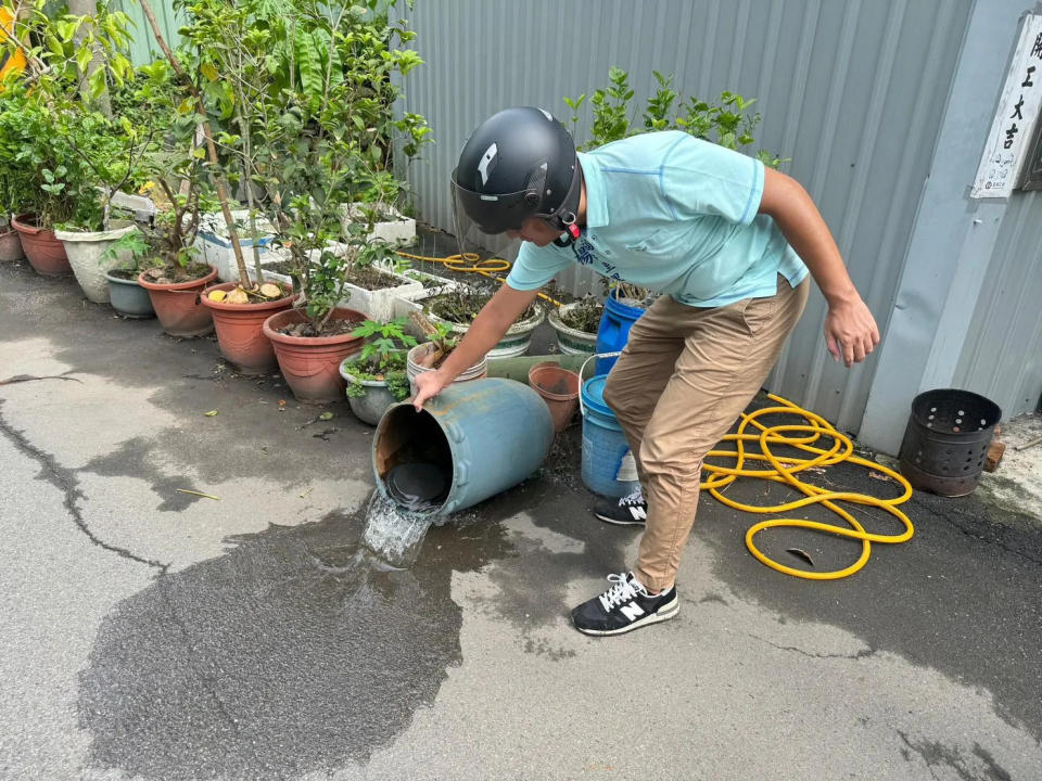 <strong>雨後應落實巡、倒、清、刷，，避免病媒蚊孳生。（圖／衛生局提供）</strong>