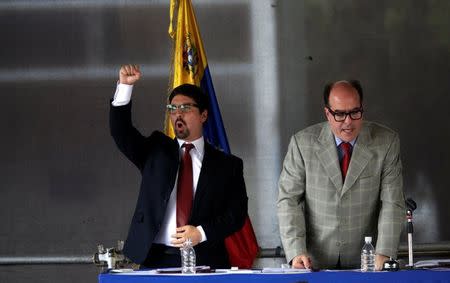 Freddy Guevara, first Vice-President of the National Assembly (L) and Julio Borges, president of the National Assembly and deputy of the Venezuelan coalition of opposition parties (MUD), attend a session of Venezuela's opposition-controlled National Assembly to appoint new magistrates of the Supreme Court in Caracas, Venezuela, July 21, 2017. REUTERS/Ueslei Marcelino