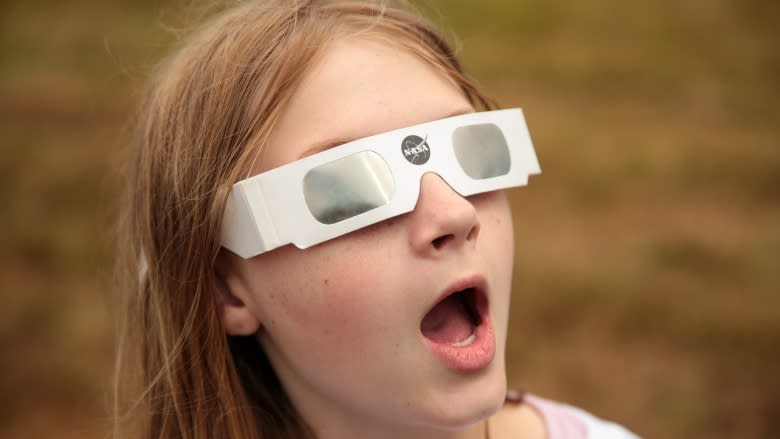 U.S. couple suing Amazon alleging fake eclipse glasses damaged their vision