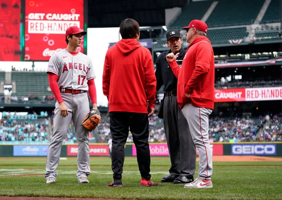 MLB／史上第一人！大谷翔平投打都被抓違規　熱心「偷」主審球給對手