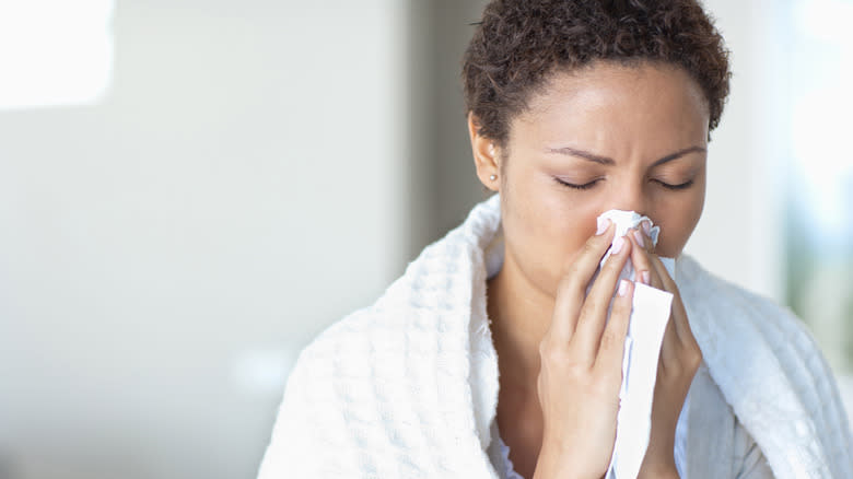 woman with flu