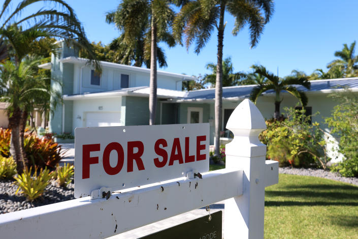 HOLLYWOOD, FLORIDA - OCTOBER 27:  A &#39;For Sale&#39; sign is posted in front of a single family home on October 27, 2022 in Hollywood, Florida. The rate on the average 30-year fixed mortgage hit 7.08%, up from 6.94% the week prior, according to Freddie Mac. Mortgage rates surpassed 7% for the first time since April 2002. (Photo by Joe Raedle/Getty Images)