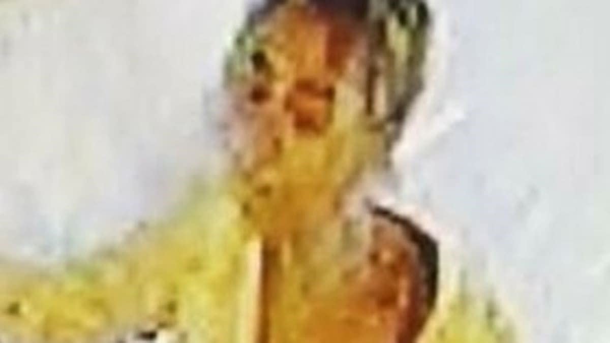 Police want to speak to this woman who they believe could assist with their enquiries (Metropolitan Police)