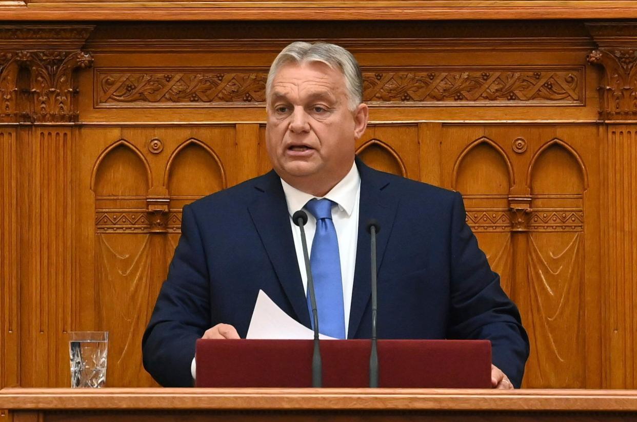 Hungarian Prime Minister Viktor Orban said on Monday that the country will not support Ukraine on any issue in international affairs until the language rights of ethnic Hungarians there are restored (MTVA - Media Service Support and Asset Management Fund)