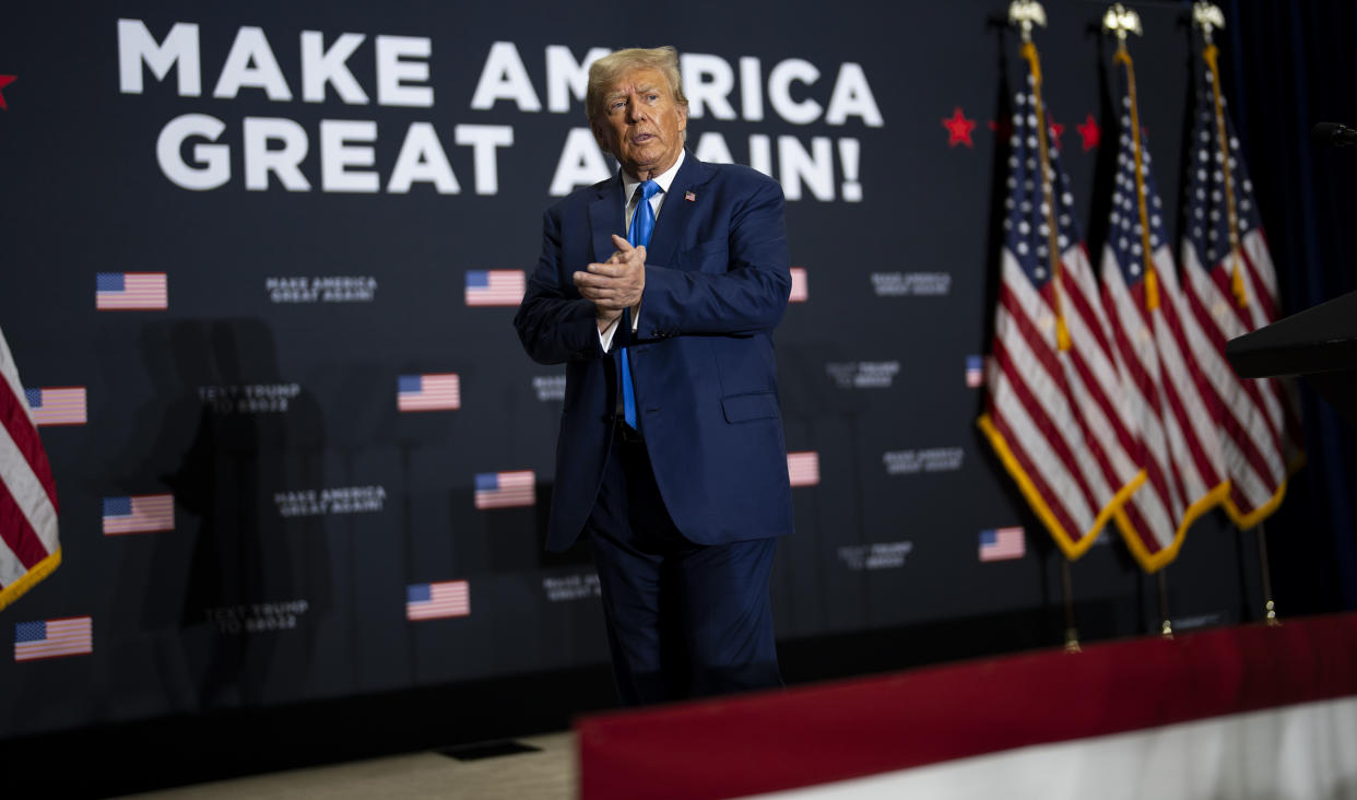 El expresidente Donald Trump durante un evento de campaña en Derry, Nuevo Hampshire, el 23 de octubre de 2023. (Doug Mills/The New York Times).