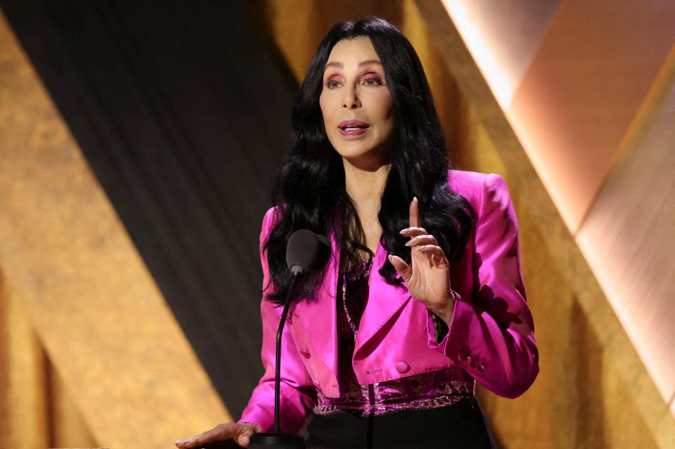 Cher sorgt sich um ihren Sohn (Bild: Reuters)