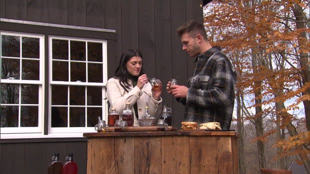 The maple syrup maven from Vermont gave Zach a taste test on their date.