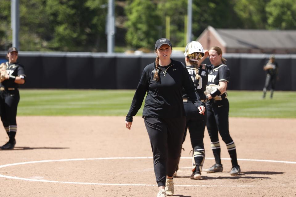 Army softball head coach Jen Consaul heads into her second season with the Black Knights.