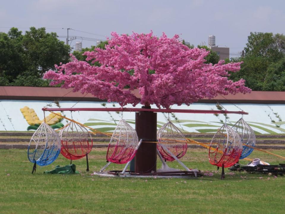 慶祝西螺大橋建橋七十週年，一連三天的觀光文化節打造正港西螺金牌。（記者陳正芬攝）