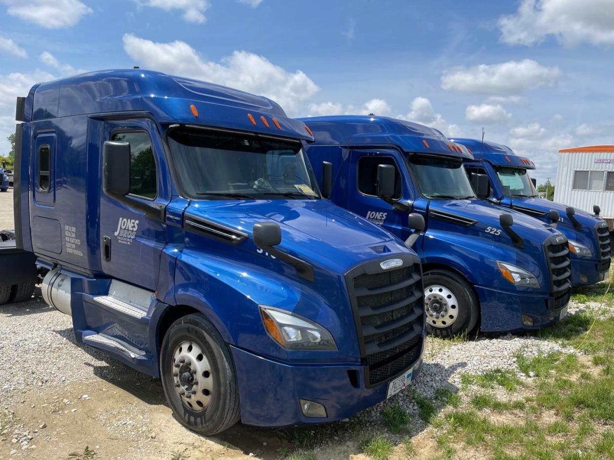 Jones Brothers Trucking plans build a state-of-the-art trucking and logistics facility in the Industria Center industrial park.