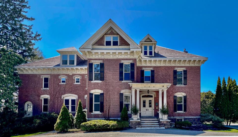 An 1882 Colonial Revival-style home on South Willard Street, now the boutique hotel Blind Tiger Burlington, that is on the 2024 Preservation Burlington homes tour.