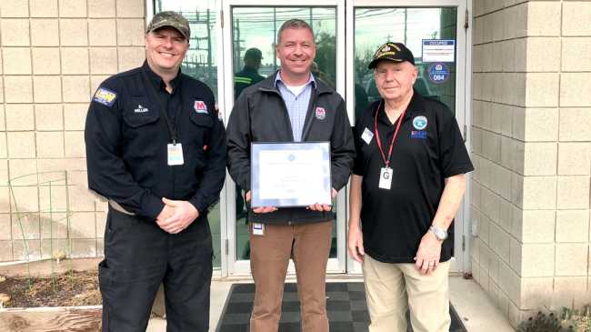 Utah ESGR Co-chair David Allen, right, presented Brent Olsen with the Above and Beyond Award alongside Brian Miller, who nominated the Salt Lake City refinery.
