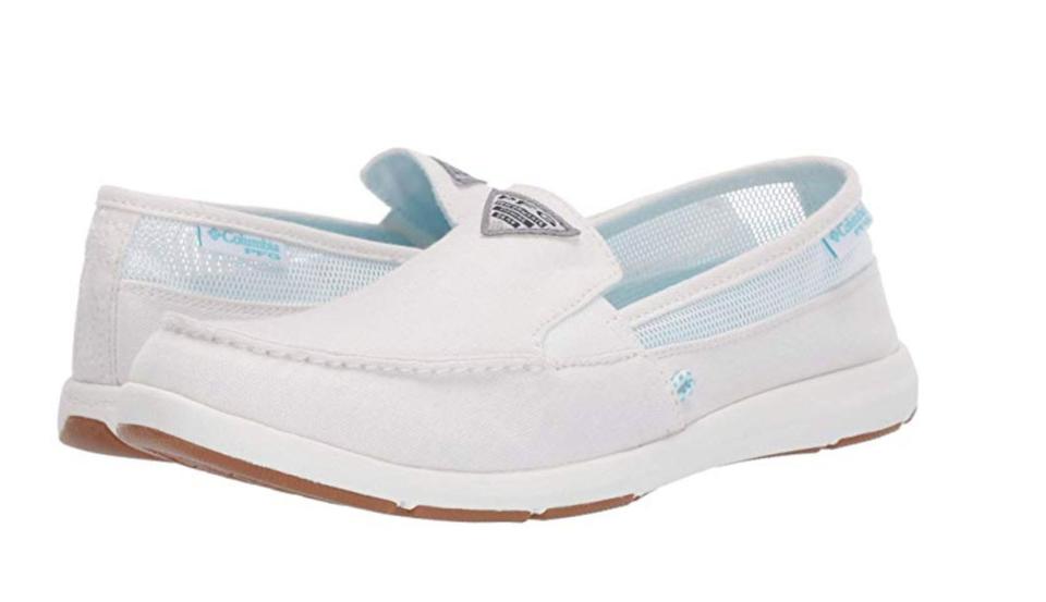 A boat shoe certainly looks the part of a travel item but these slip-ons offer a high level of practicality. Built for boating, the rubber soles&nbsp;provide traction while the midsole has specific drainage spots for air flow and to quickly move away water.<br />&lt;br&gt;<br />&lt;br&gt;<br /><strong><a href="https://fave.co/2Yf15Xf" target="_blank" rel="noopener noreferrer">Shop them here.</a></strong>