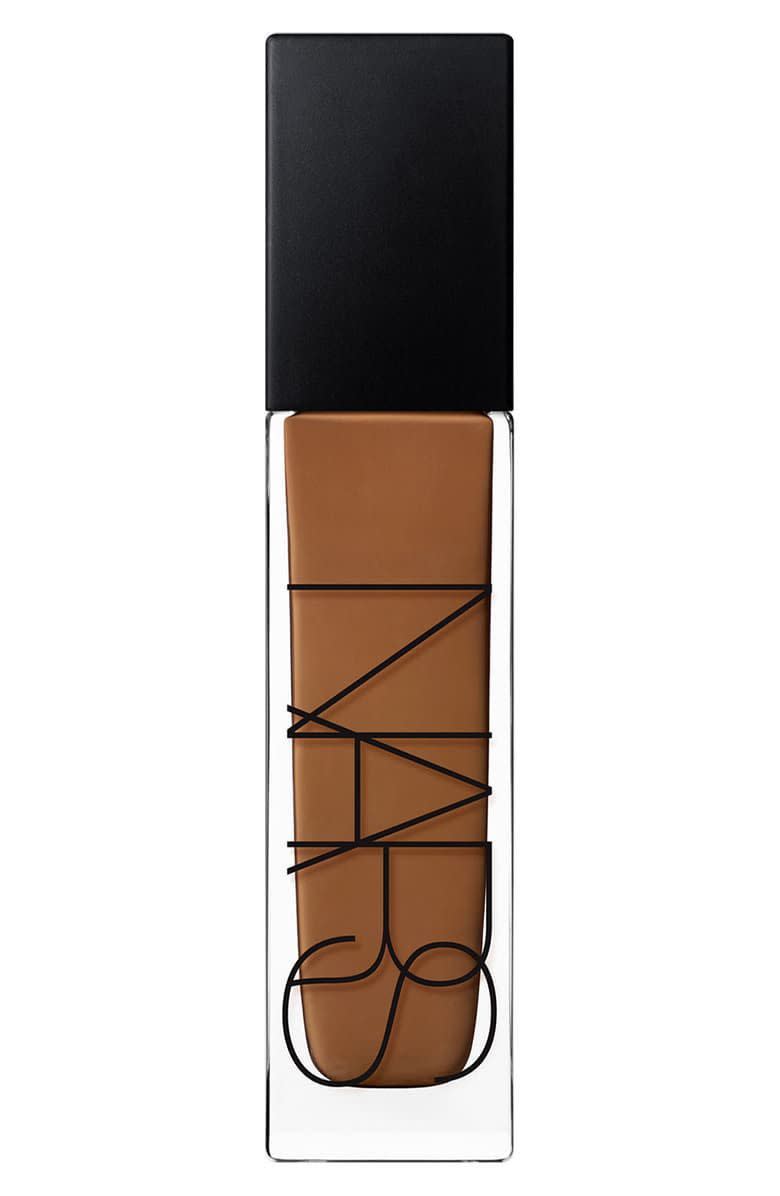 6) Natural Radiant Longwear Foundation