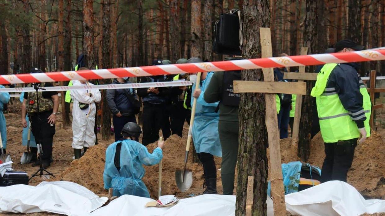 EXHUMATION OF BODIES IN KHARKIV OBLAST. PHOTO: NATIONAL POLICE’S ARCHIVE