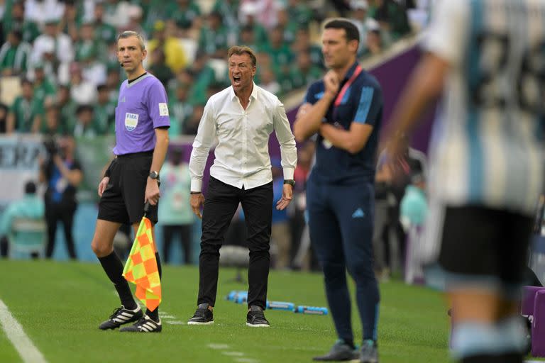 Scaloni perdió el duelo contra Hervé Renard