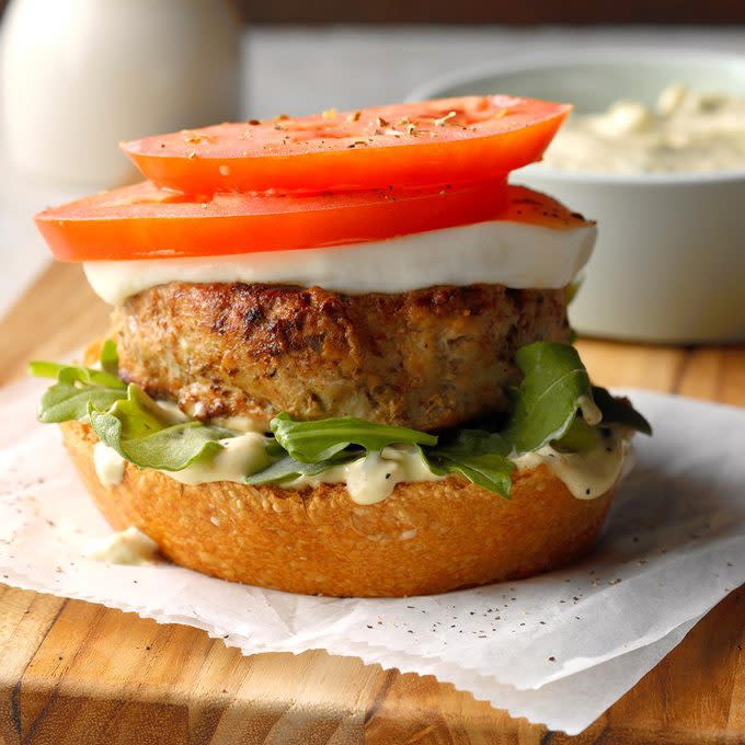 Open Faced Chicken Avocado Burgers Exps Chbz19 48635 B10 24 8b 8