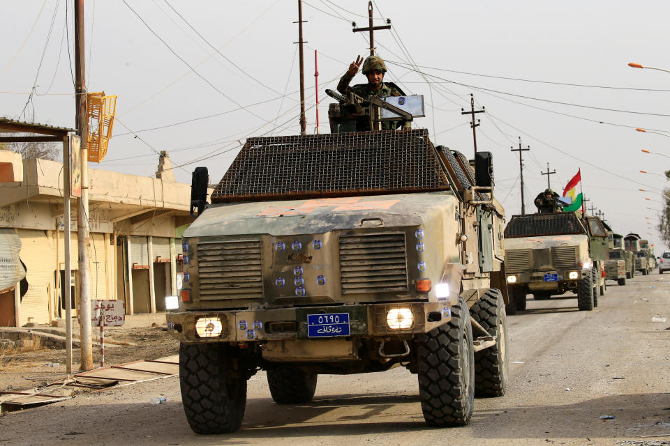 Kurdische Peshmerga bei der Befreiung der Stadt Bashiqa vom IS