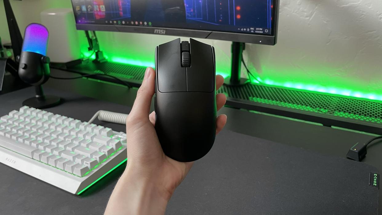  The Razer Viper V3 Pro esports gaming mouse. 