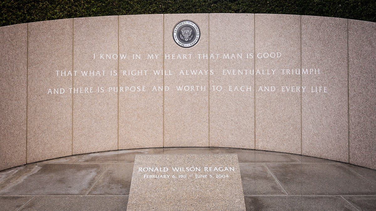 President Reagan's Final Resting Place 