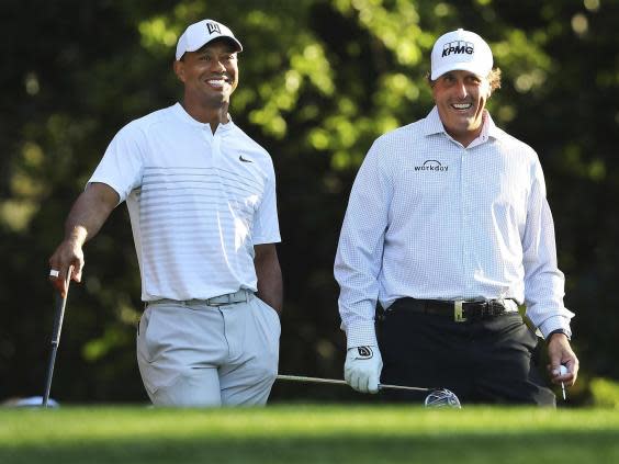 Tiger Woods and Phil Mickelson (AP)