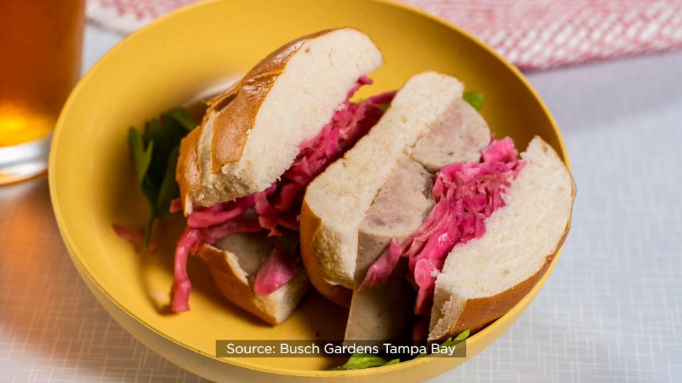 Bierwurst, pickled red cabbage, pretzel bun