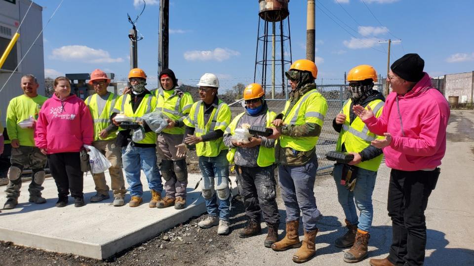 Janet Arce's foundation has been delivering meals to first responders and people involved in the cleanup of the Francis Scott Key Bridge collapse. She and other Latino residents have rallied to show support during the March 26, 2024, tragedy in which six workers are presumed dead.