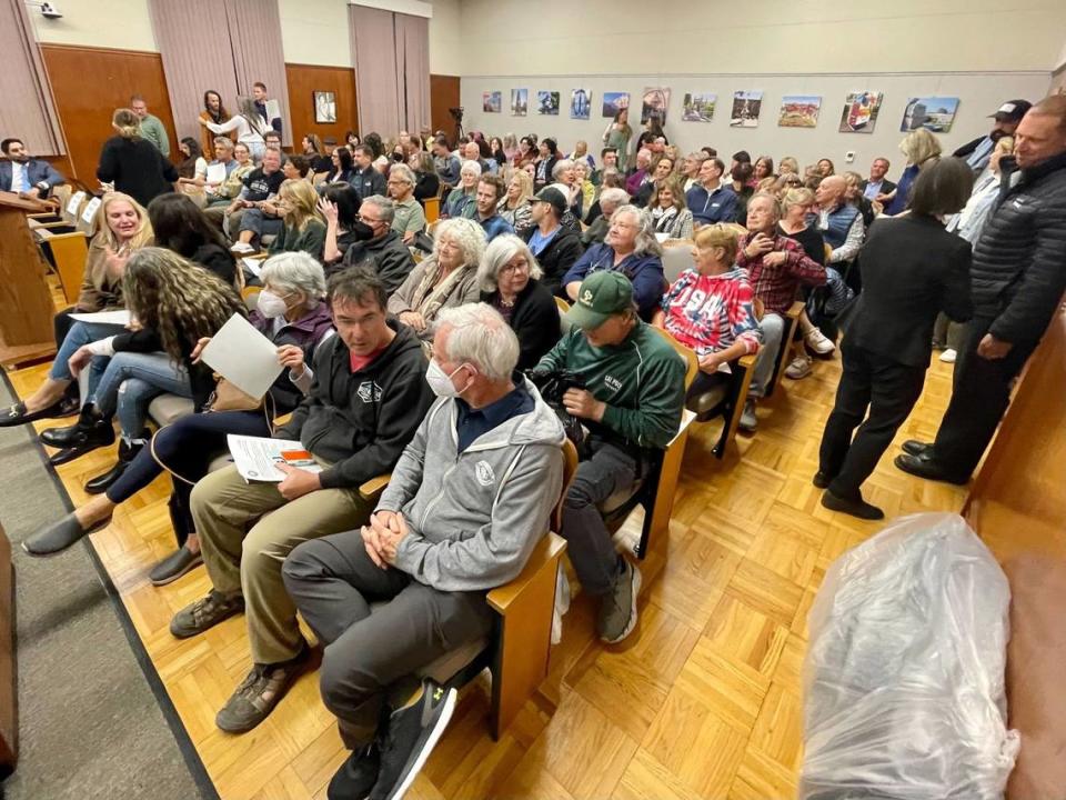 A big crowd turned out on Nov. 7, 2023, as the San Luis Obispo City Council heard concerns that parking changes to downtown were hurting local businesses and residents. Kaytlyn Leslie/kleslie@thetribunenews.com