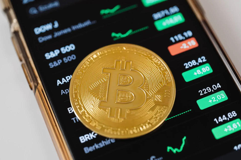 La criptovaluta Bitcoin ha perso più del 5% in 24 ore