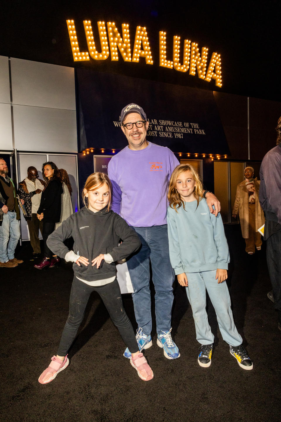 Jason Sudeikis and daughters