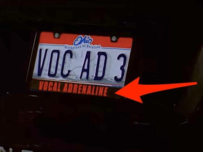 Vocal Adrenaline license plate on "Glee."