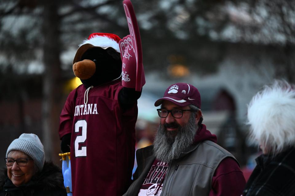 Montana fans prep for tonight's FCS playoff games at Delaware.