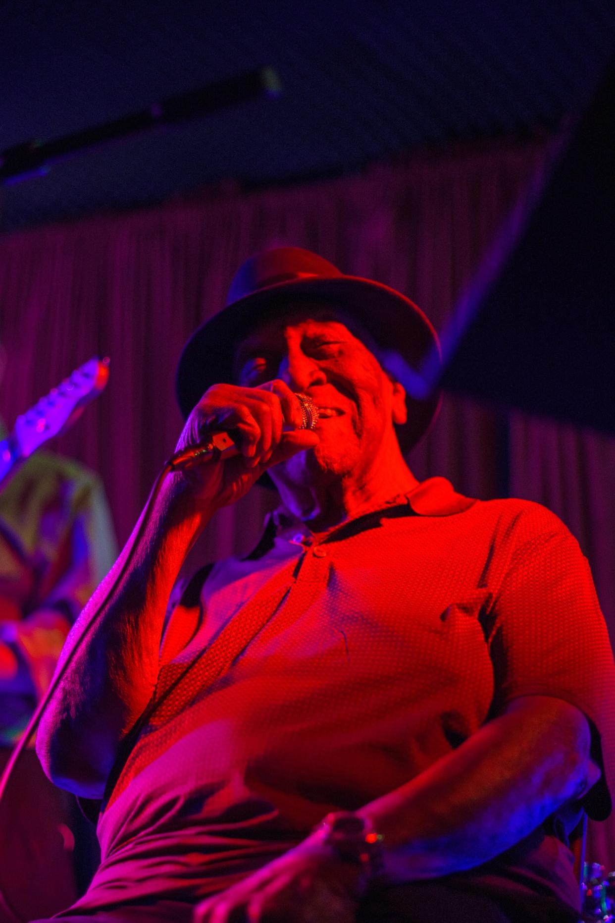 Big Pete Pearson performs at Chars LIVE on the club's opening weekend on Feb. 5, 2022.